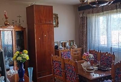 Apartament cu 3 camere decomandat, mobilat în UTA - 3