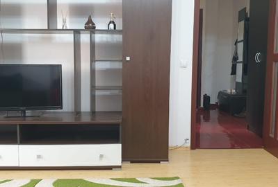 Particular, vand garsoniera  moderna,  aproape de metrou si piata Crangasi