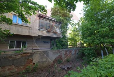 Casă / Vilă cu 11 camere de vânzare în zona Iancului - 4