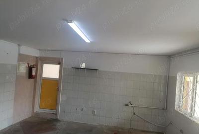 Spațiu comercial, de 80 mp, în Alunișu - 5