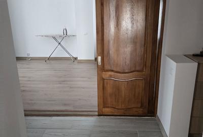 Apartament cu 3 camere decomandat în Ghermănești - 9