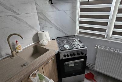 Inel 2 . apartament 2 camere , 2 balcoane , centrala - 9