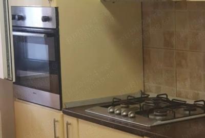 Apartament cu 3 camere decomandat în Complex Studențesc