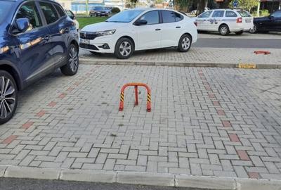 Apartament cu 3 camere decomandat, mobilat în Tractorul - 13