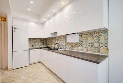 Apartament cu 2 camere decomandat în Sălăjan - 2