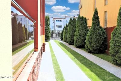 Mamaia Nord - Langa Mare, pensiune la cheie, 11 camere, 9 bai! - 29