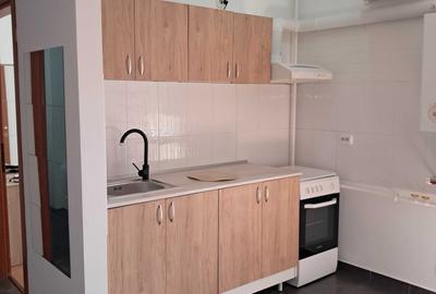 Apartament cu 2 camere decomandat în Berceni - 3