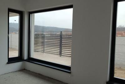 Casă cu 3 camere în Central - 8