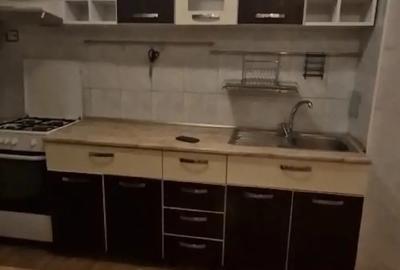 Apartament cu 2 camere semidecomandat, mobilat în Baba Novac