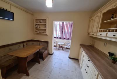 Apartament 3 camere de închiriat – Tomis Nord, zona Cireșica / Piață 500 euro - 11