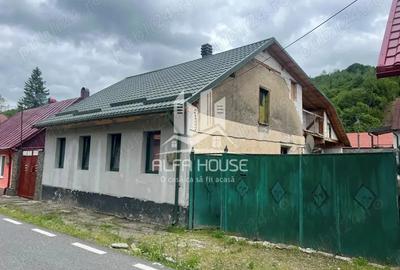 Casă cu 5 camere în Central - 1