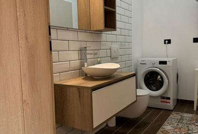 Casă cu 6 camere cu Teren 324 Mp în Central - 8