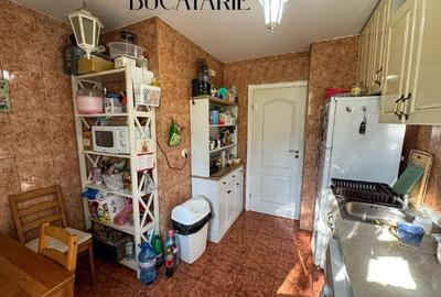 3 camere Păcii 3 camere Păcii - 3