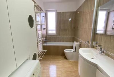 Apartament cu 3 camere decomandat în Intim - 6
