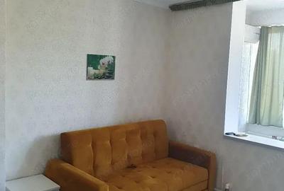 Ofer spre inchiriere garsoniera in zona Unirii - 1