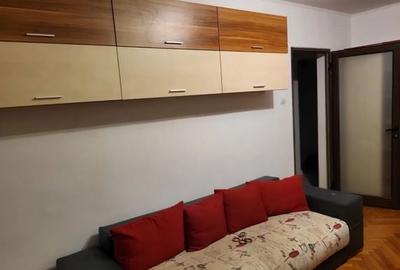 Apartament cu 2 camere semidecomandat, mobilat în Tineretului - 1