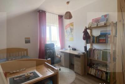 Casă cu 4 camere cu Teren 400 Mp în Central - 2