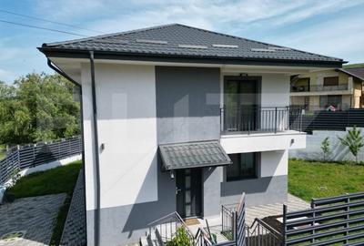 Casă individuală cu 4 camere cu Canalizare în Bucium - 19