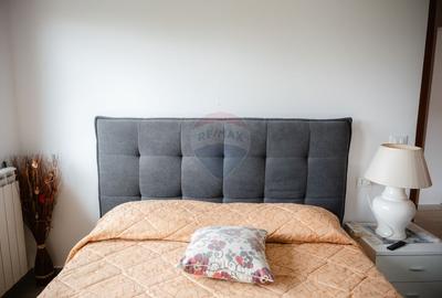 Casa / Vila cu 5 camere de vanzare - 44