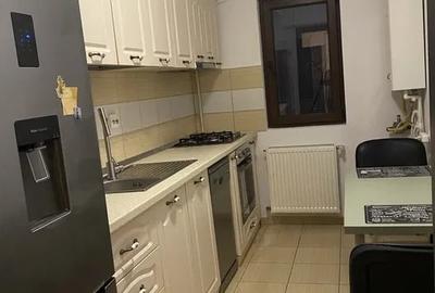 Apartament 2 camere, decomandat, 55 mp, centrala, balcon, metrou, 1 Decembrie - 4