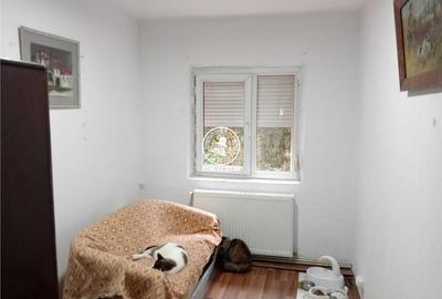Apartament 4 camere de vanzare Tg Cucu - Podul de Fier - 4
