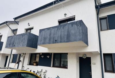 Casă cu 5 camere cu Canalizare în Chiajna