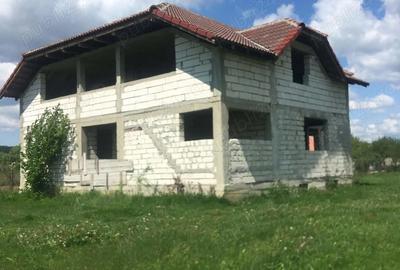 Casă în Fântânele - 10