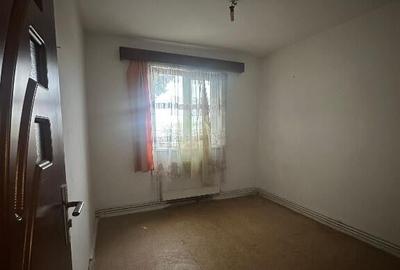 2 camere, semidecomandat zona Bartolomeu/Grigore Ureche. - 3