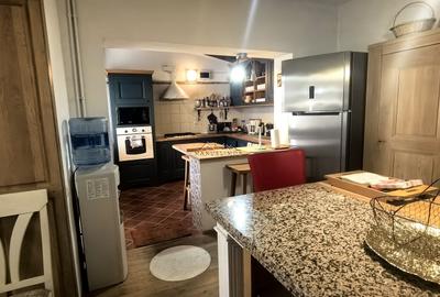 Casă individuală cu 5 camere cu Teren 4825 Mp în Est - 8
