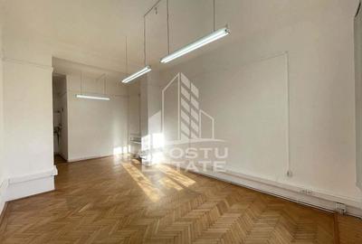 Spatiu pentru birouri, 4 camere, Zona Maria - 10