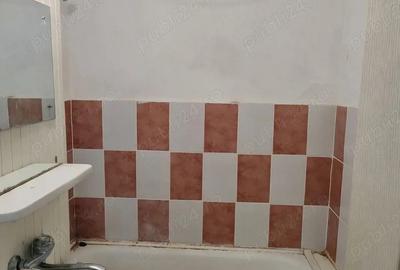 Garsonieră decomandată în Exterior Vest - 1