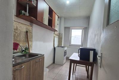 Garsoniera decomandata 40mp Vitan / Mall Vitan - 9