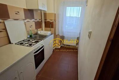 Garsonieră decomandată în Nicolina - 4