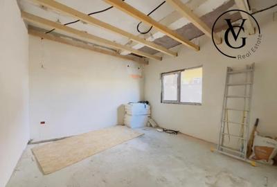 Casă cu 2 camere cu Canalizare în ICIL - 3