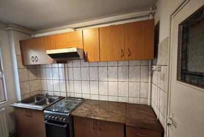 Apartament 3 camere, et. 1, zona Garii - 2