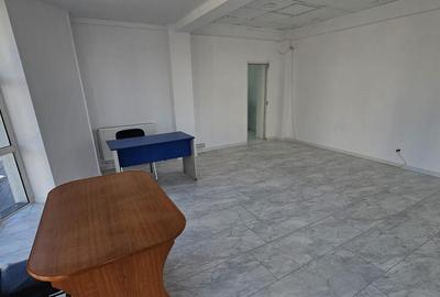 CANTACUZINO-sp.com. aprox 250mp , et.2 la 1000 euro/luna CANTACUZINO-sp.com. aprox 250mp , et.2 la 1000 euro/luna - 7