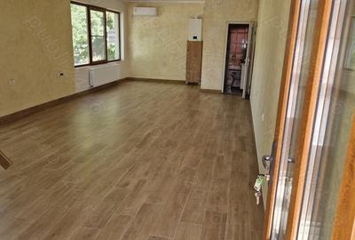 Spațiu comercial, de 900 mp, în Central - 6