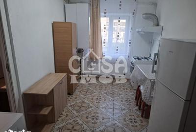 Garsonieră în Micro 12 - 2