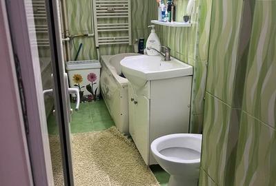 Apartament cu 2 camere semidecomandat, mobilat în Km 4-5 - 6