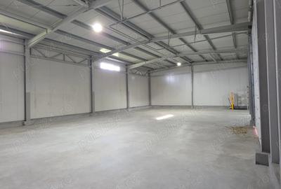 Spațiu comercial, de 550 mp, în Central - 2