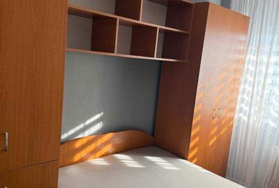 Apartament cu 3 camere decomandat în Rahova - 1