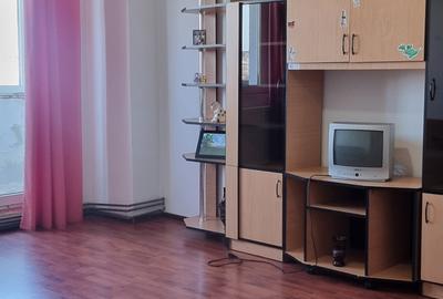 Apartament cu 3 camere semidecomandat în Sebastian - 3