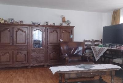 Duplex cu 4 camere cu Canalizare în Exterior Sud - 4