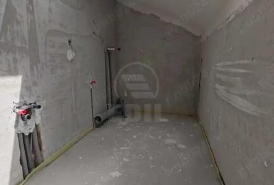 Casa tip duplex, zona Urusagului, Floresti - 11
