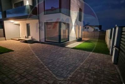 Duplex cu 4 camere cu Teren 250 Mp în Periferie - 5