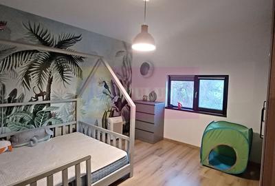 Casă cu 6 camere cu Teren 508 Mp în Central - 9