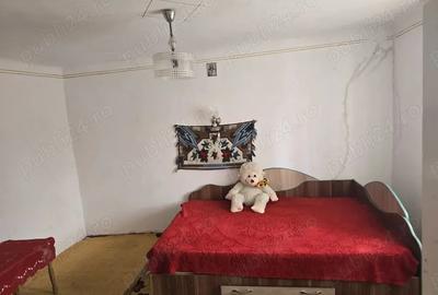 Casa batraneasca din caramida