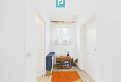 Casă renovată în localitatea Lazuri, Arad - 7