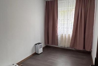 Apartament cu 3 camere decomandat în Central - 3