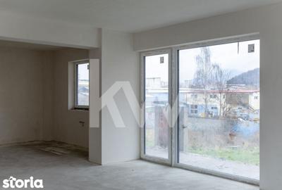 Apartament cu 2 camere decomandat în Dârste - 9